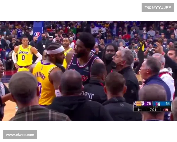 恩比德迟到事件对球迷心理与球队士气的影响及其深层反思 恩比德迟到事件对球迷心理与球队士气的影响及其深层反思